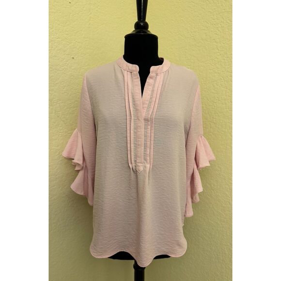 Vince Camuto Light Pink Ruffled Sleeves V Neck Top - Sz M - Picture 1 of 10